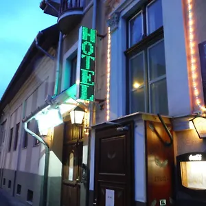 https://illes-hotel.szeged-hotels.com
